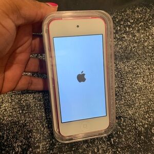 Apple iPod Touch 6th Generation